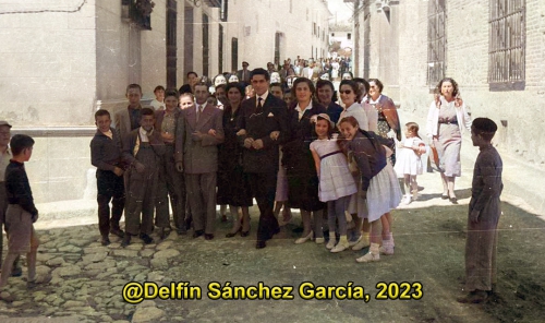 Comitiva de boda por la c. Mayor (1957)