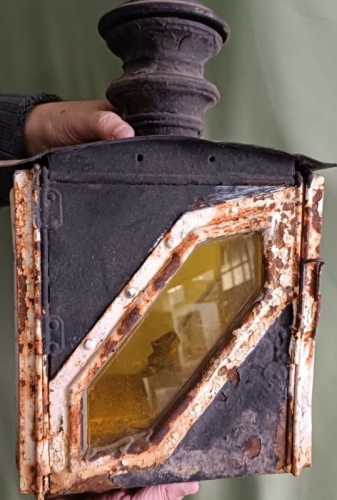 Señal de guarda agujas de la Estación de Santa Cruz (antes de restaurar)