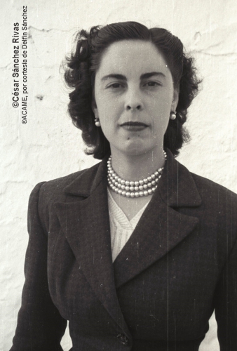 1954-Gloria-Gonzalez