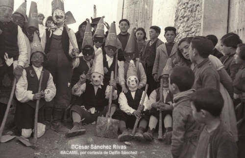 1954-Mascaras-de-Carnaval2