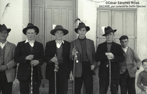 1954-Quintos-Jesus-Eugenio-Miguel-Medina-Santiago-Pichurre-Julian-el-Rubin-Rosario