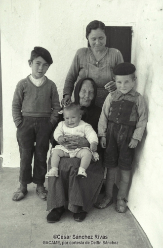 1954-Retrato-de-familia-feliz