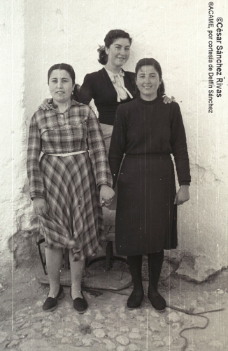 1954-Tres-mujeres-guapas